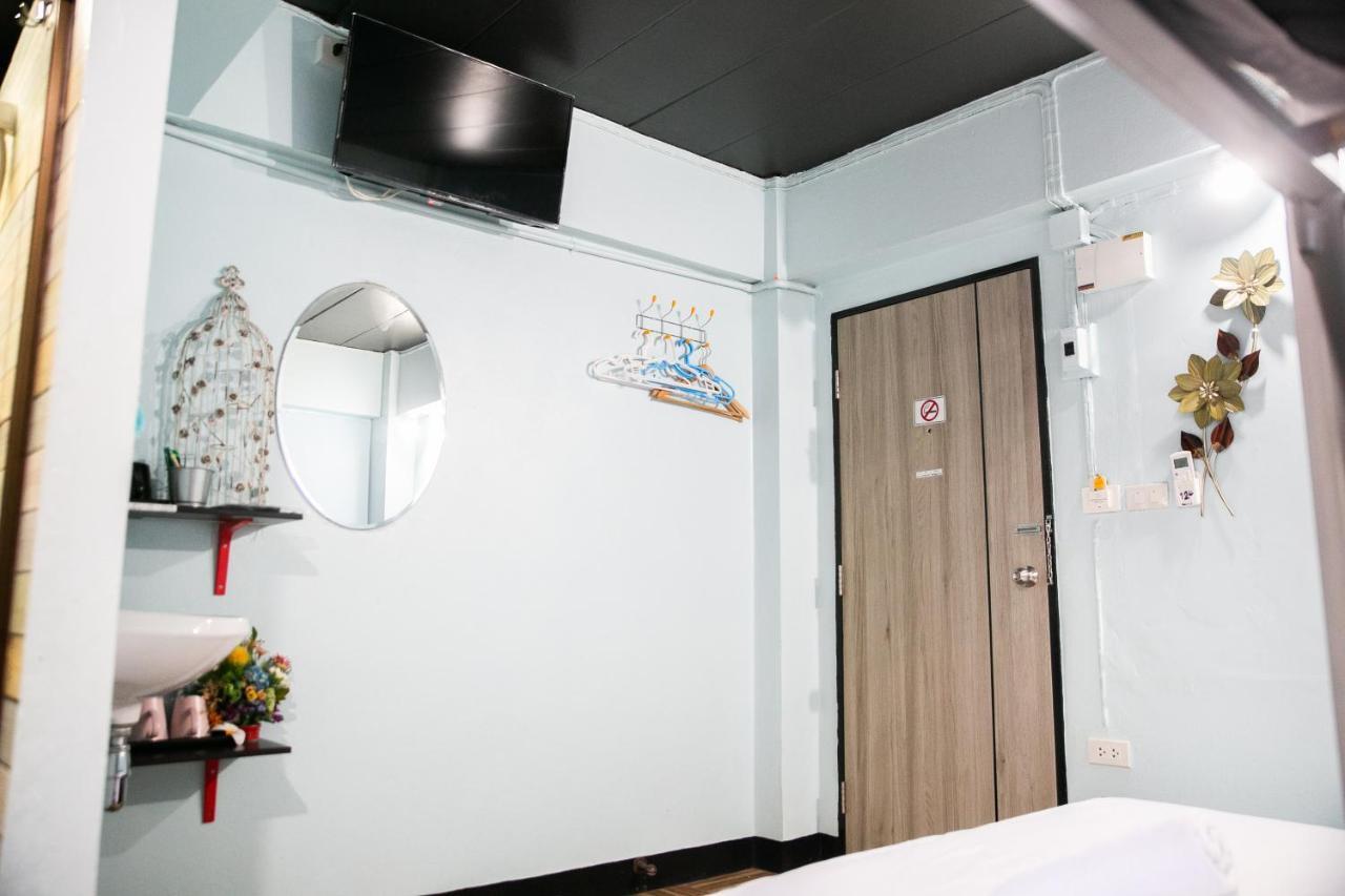 Bangkok Canale Home At Khaosarn Exterior photo